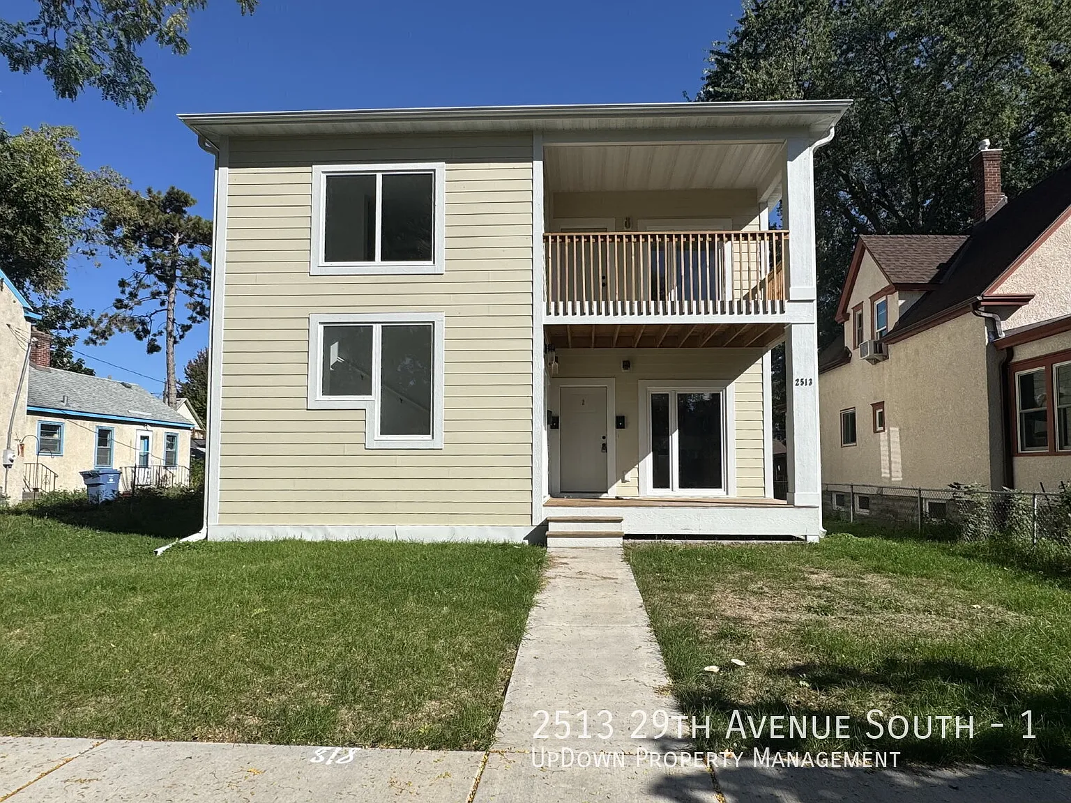 2513 29th Ave S — Photo 1