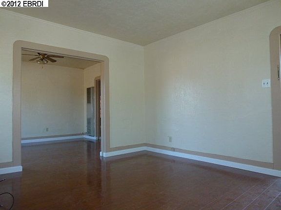 5th image of 7419 Hillside St