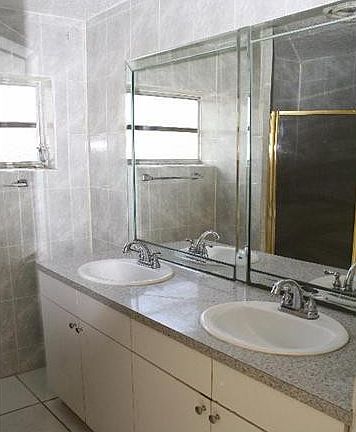 4th image of 1430 NW 70th Avenue