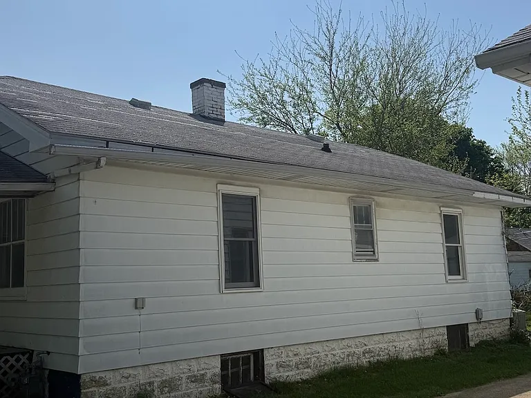 1455 E Whitmer St — Photo 2