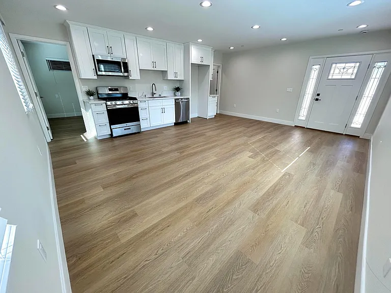 2381 Florencita Ave #1/2 — Photo 5