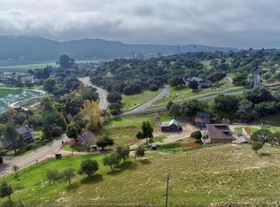 2077 Lopez Dr, Arroyo Grande, CA 93420