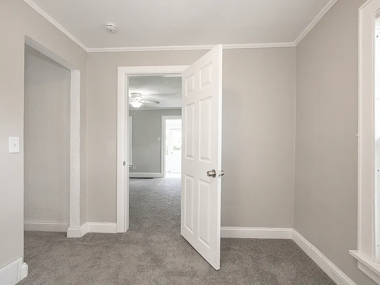 1255 Superior Ave — Photo 17