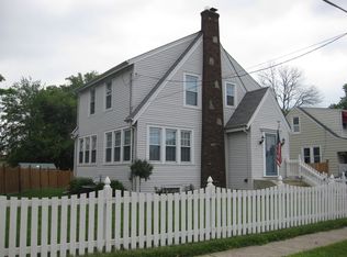 4242 Duneden Ave, Cincinnati, OH 45236