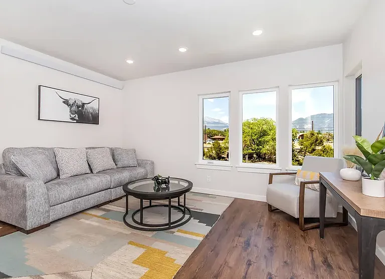 331 Walsh St #331 — Photo 4