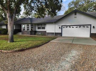 21367 Creekside Dr, Red Bluff, CA 96080