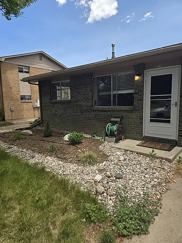 1706 Larch St #1 Photo 1