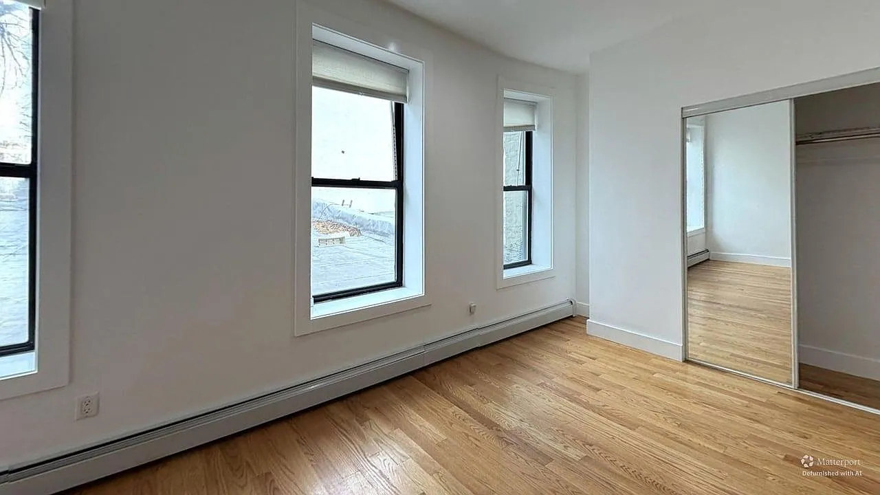 1561 Fulton Street — Photo 3