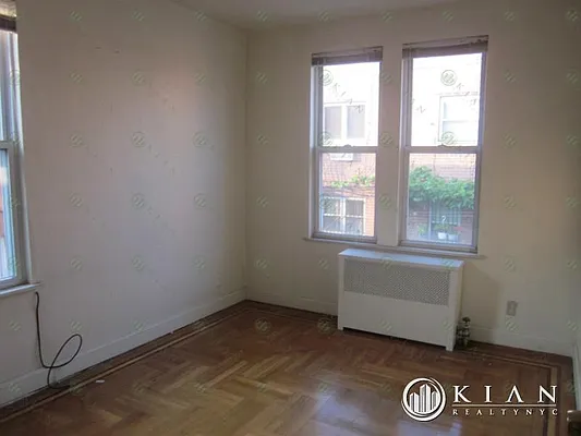 Rented by Kian Realty | media 38