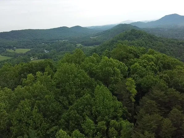 Cagle Rd, Tellico Plains, TN 37385