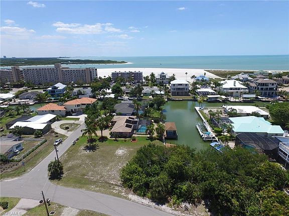 3rd image of 119 Seahorse Ln