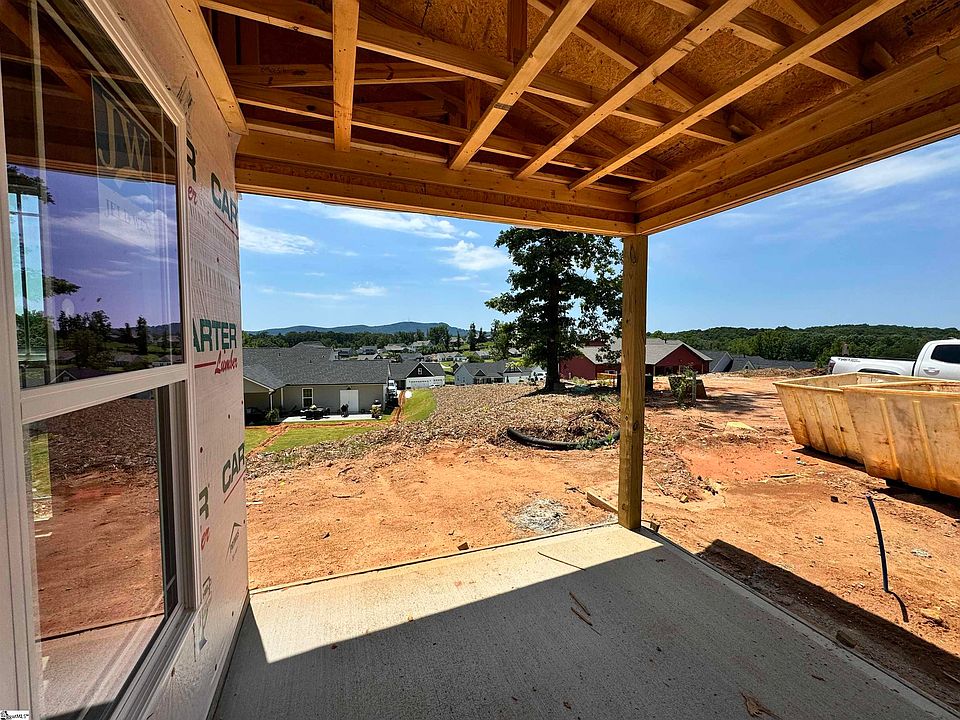 2nd image of 12 Marion Meadow Ln