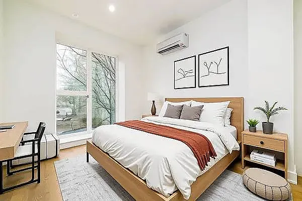 171 Linden Blvd #1R — Photo 4