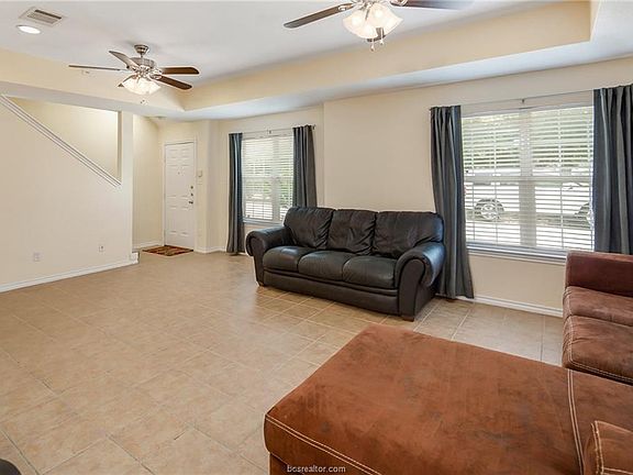 5th image of 3771/3773 Oldenburg Ln
