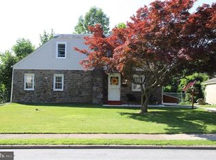 730 W Penn Pines Blvd, Aldan, PA 19018