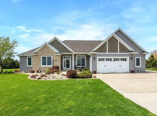 2089 Linda Ln, Wilton, IA 52778