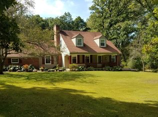 6858 E Foxhollow Rd, Clinton, WI 53525