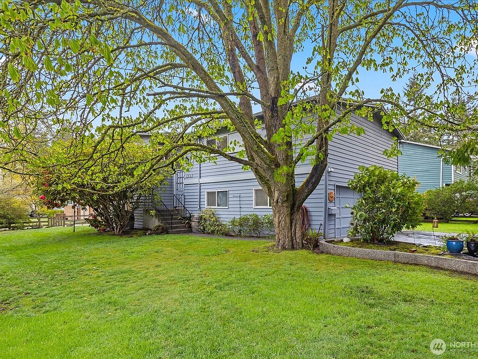 1st image of 8505 236th Street SW