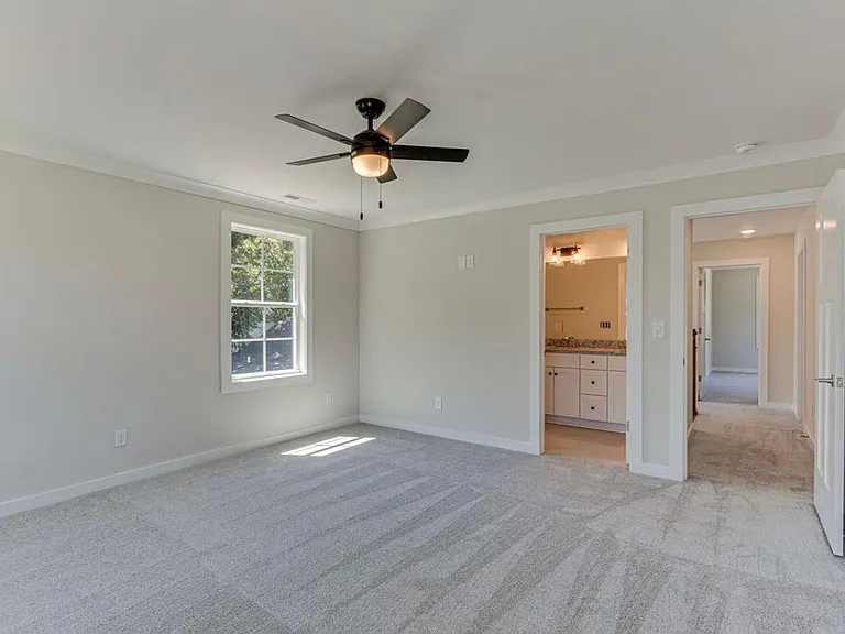 734 Lee St — Photo 12