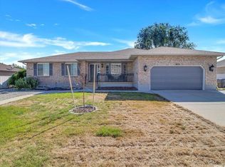 9893 S Dream Cir, South Jordan, UT 84095