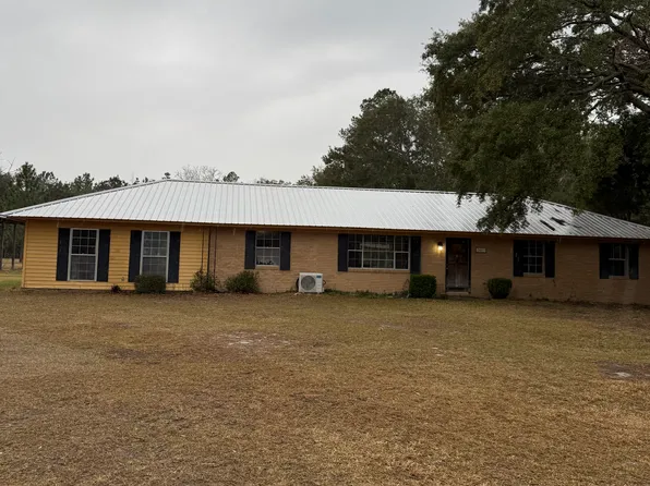 2443 Highway 67, Pembroke, GA 31321