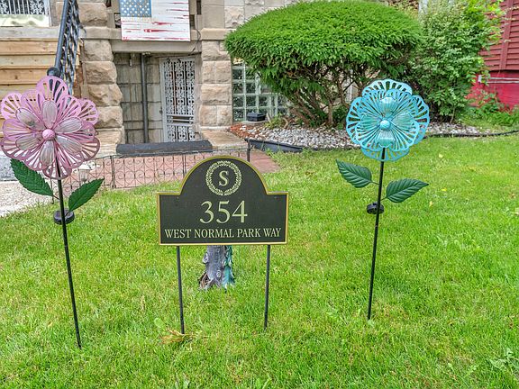 3rd image of 354 W Normal Pkwy