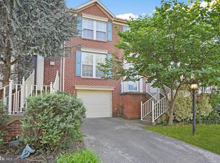 20370 Burnley Sq, Sterling, VA 20165