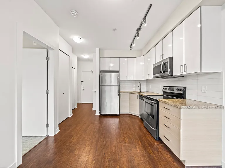 3688 Inverness St #212 — Photo 5