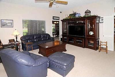 4th image of 6405 Oakview Dr