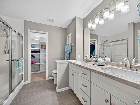 5th image of 439 Villa Blanc Ct #17A