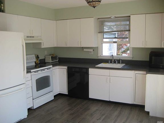 4th image of 182 W 21st St