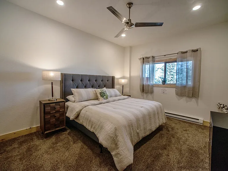 21150 Stewart Slope Rd — Photo 33