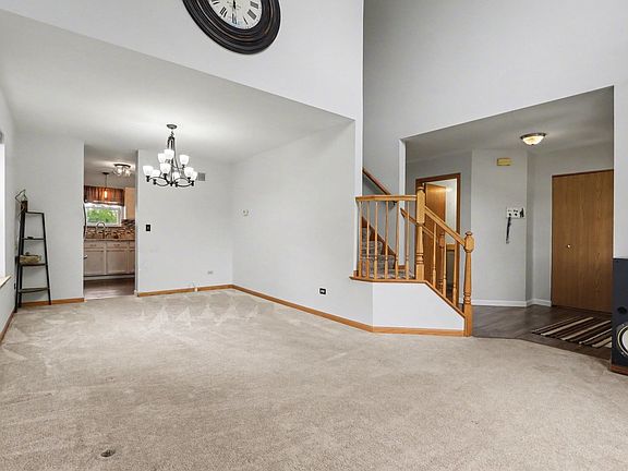 4th image of 2001 Wedgeport Cir