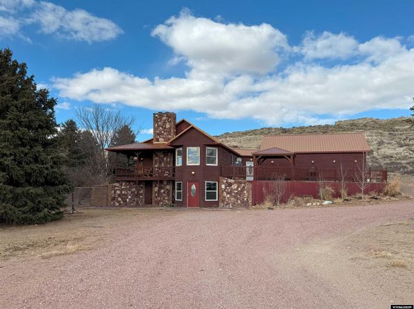 395 E Laramie River Rd, Wheatland, WY 82201