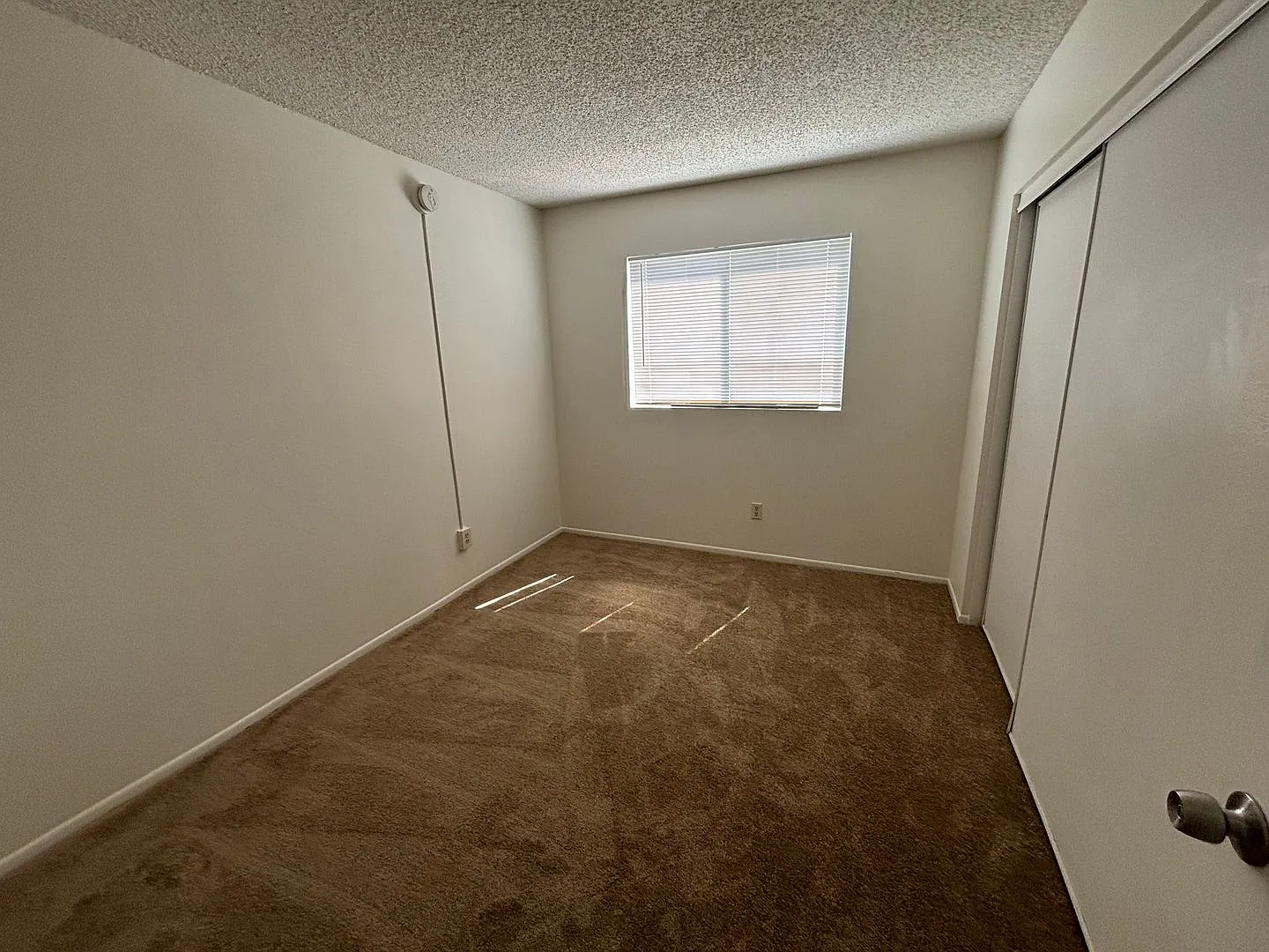 Modern and Spacious 3-Bedroom Townhome in Lancaster! — Photo 4