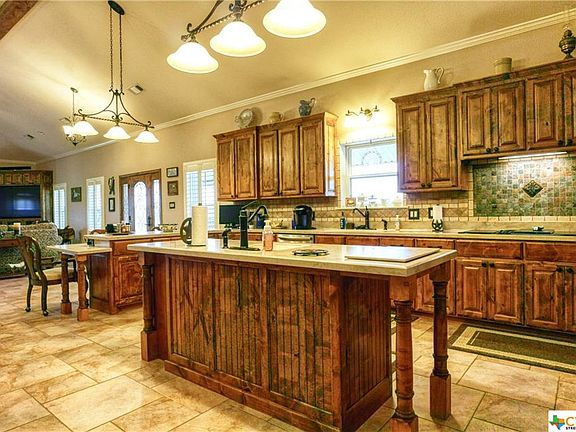 4th image of 2833 County Road 3310