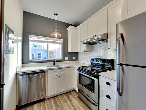 1st image of 339A 10th St
