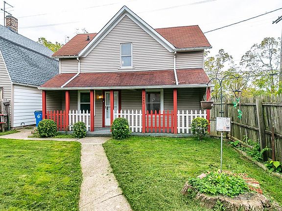 3rd image of 7947 Lorain Ave