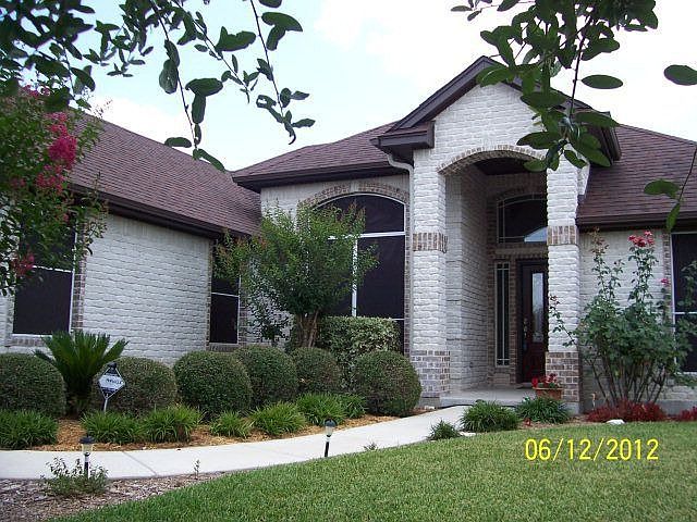 1st image of 1045 Segovia Cir