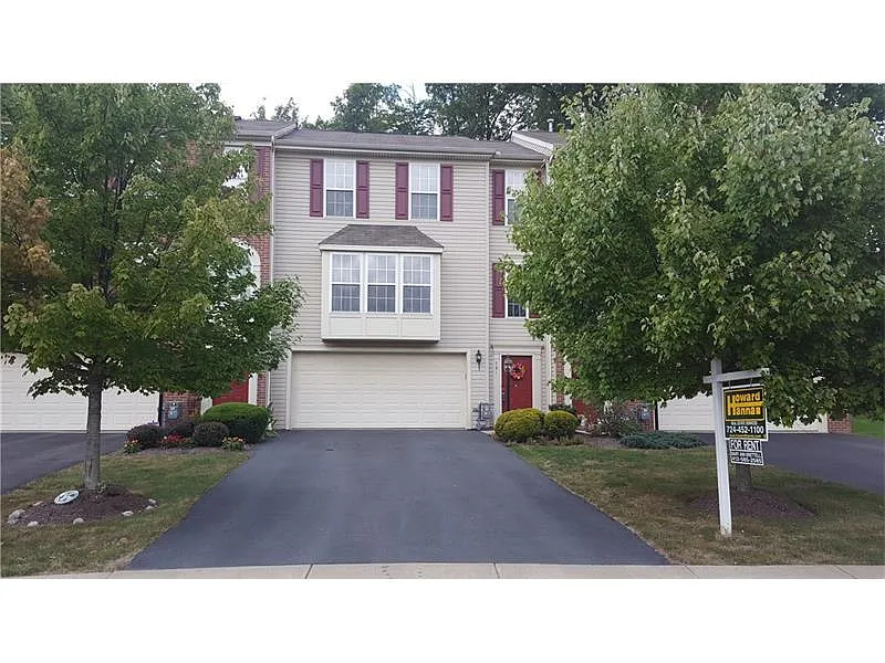 791 Norwegian Spruce Dr photo 1