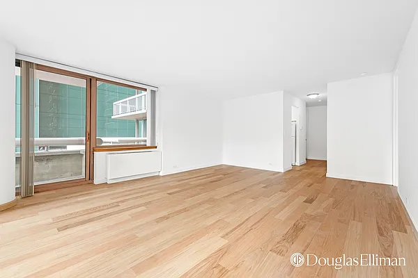 Rented by Douglas Elliman | media 18