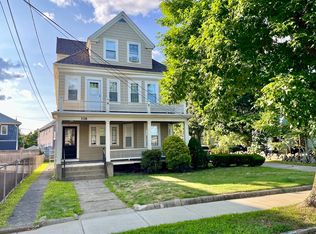 116 Medford St #1, Arlington, MA 02474