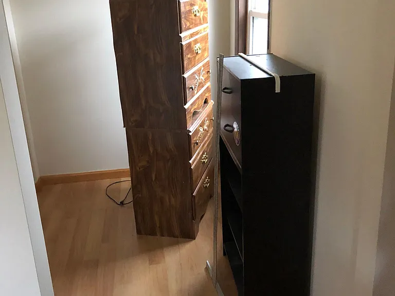 230 Laurel Ave — Photo 16
