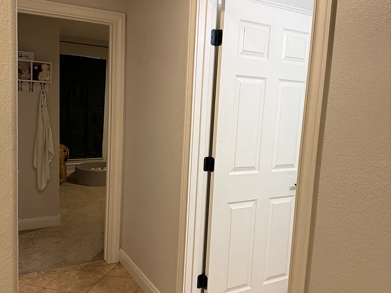 14800 Foy Dr — Photo 19