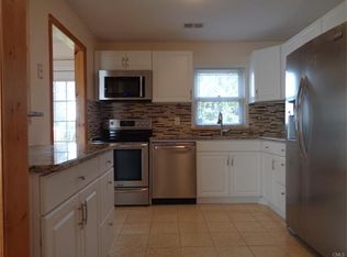 4 Scenic View Ter, Ansonia, CT 06401