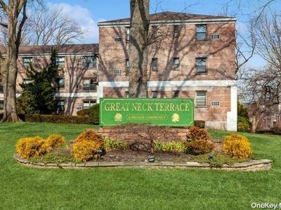 2 East Mill #1H, Great Neck, NY, 11021