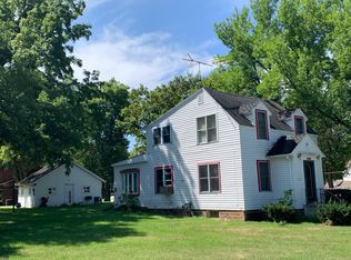 646 W M St, Forest City, IA 50436