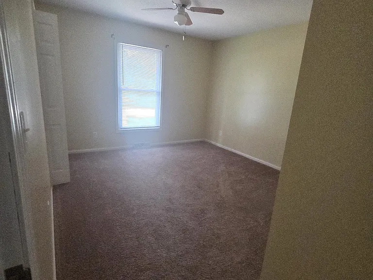 4801 Westport Dr — Photo 14