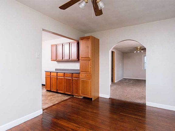 5th image of 414 Superior Ave