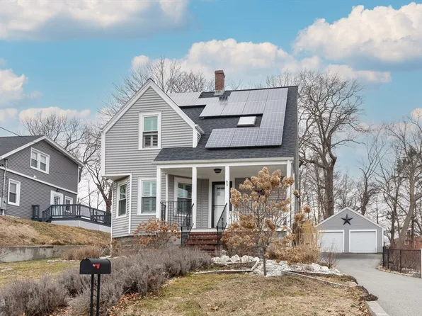 65 Bates St, Abington, MA 02351